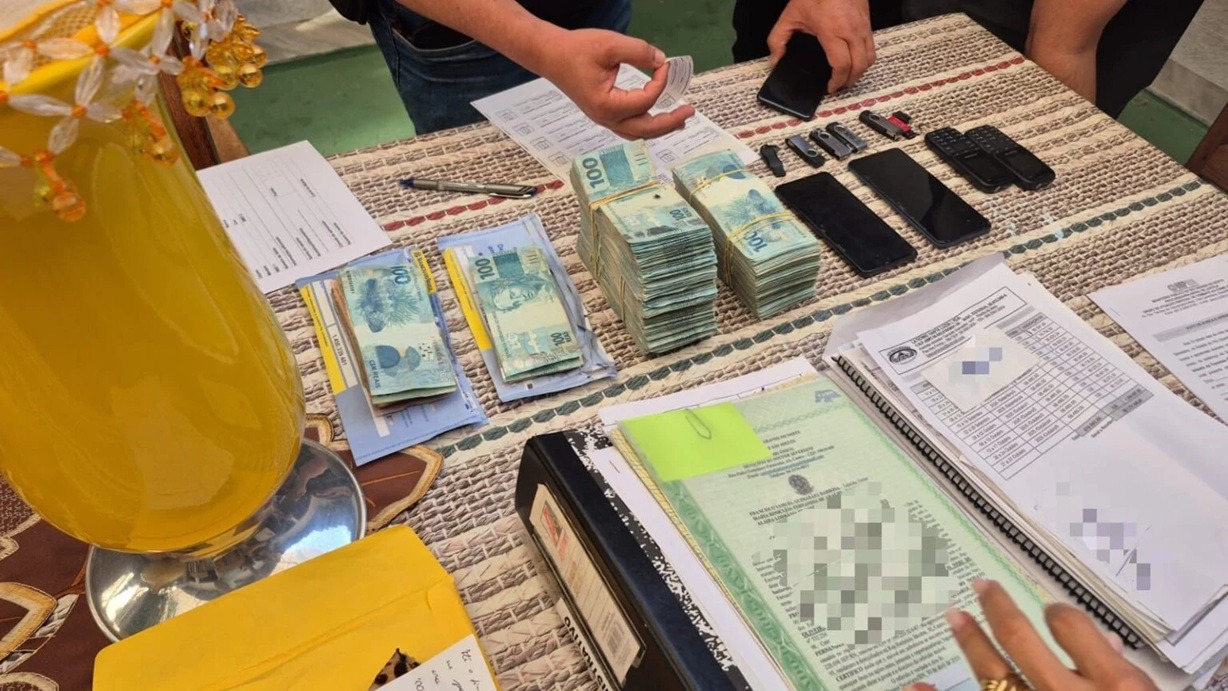 Ex-prefeito de cidade do RN é alvo de operação de combate a esquema de corrupção