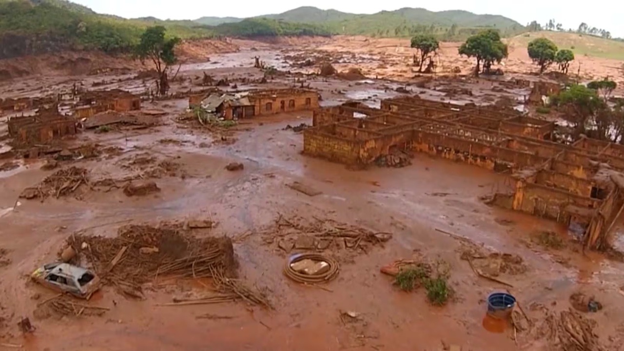 Justiça da Inglaterra declara mineradora culpada pelo desastre de Mariana (MG)