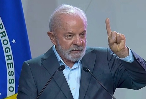 Lula descarta recuo e mantém Jorge Messias como escolha para o STF