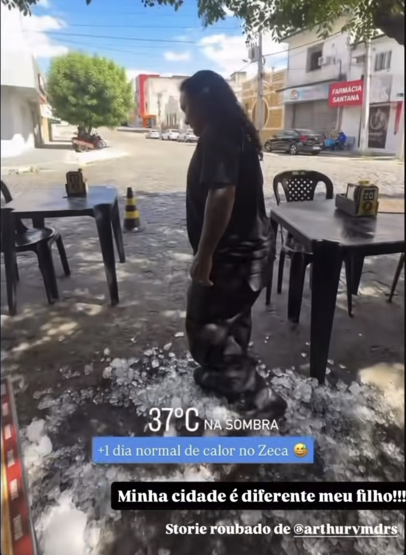 Calor de 37º? Bar do Seridó libera até gelo no chão para refrescar clientes
