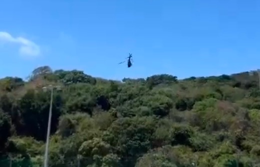 [VÍDEO] Tiroteio em Mãe Luiza durante sobrevoo de helicóptero das Forças de Segurança