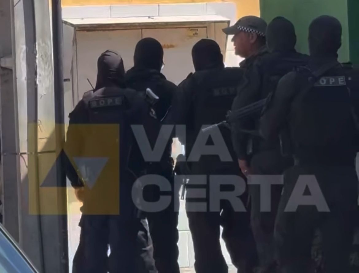 [VÍDEO] Momentos de tensão em Mãe Luiza, Choque e BOPE estão nas ruas do bairro