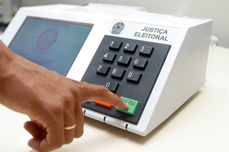Câmara aprova emenda que retira direito de voto de presos provisórios no PL Antifacção