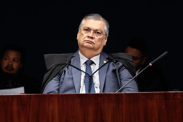 Dino marca sessão da 1ª turma para analisar prisão de Bolsonaro para a segunda-feira