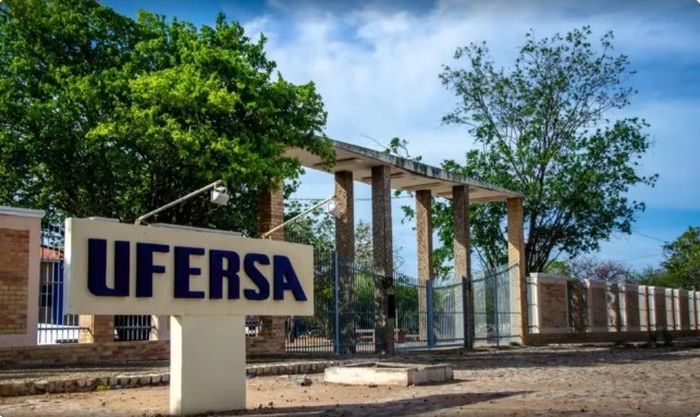 Concurso público da Ufersa tem 24 vagas para professor com salários de até R$ 14 mil; veja vagas