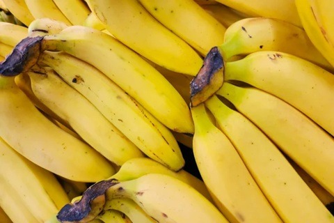 Nutri aponta os 7 melhores alimentos para comer no jantar e dormir bem