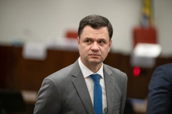Anderson Torres cumprirá pena na Papudinha, decide Moraes