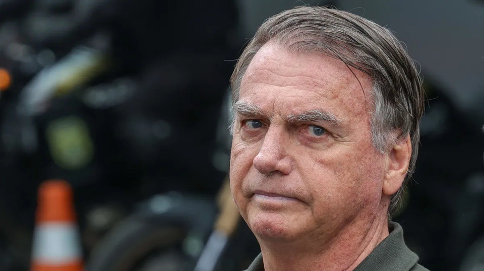 Bolsonaro pode ficar mais de seis anos em regime fechado antes de avançar para o semiaberto