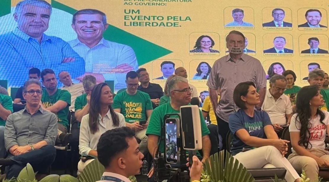 Michelle Bolsonaro é tratada como ‘presidenciável’ em evento do Novo no Ceará