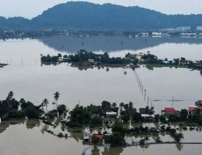 Tempestades e enchentes deixam mais de mil mortos na Ásia