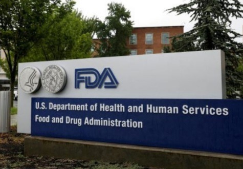 Líder do FDA relaciona vacinas da covid a mortes de crianças e pede mudança urgente nas regras