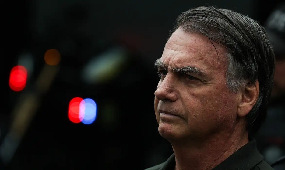 STF recebe previsão para Bolsonaro deixar regime fechado; veja quando
