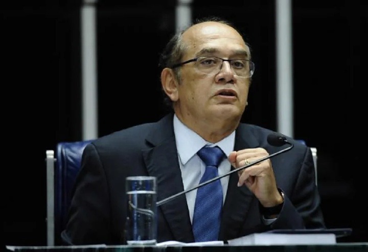 AGU pede a Gilmar Mendes que reconsidere decisão sobre impeachment de ministros do STF