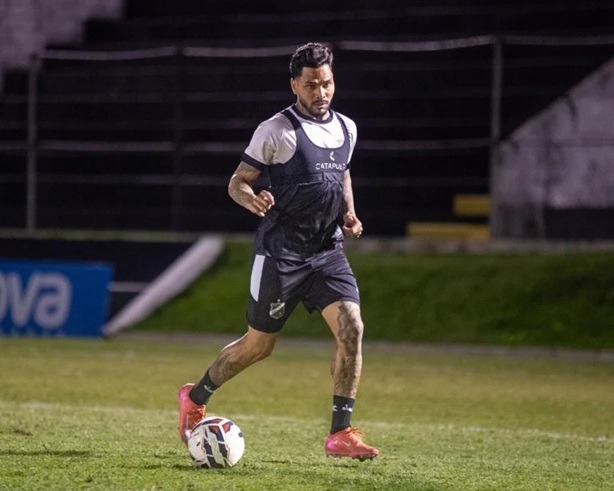 América oficializa contratação de meia ex-ABC para 2026