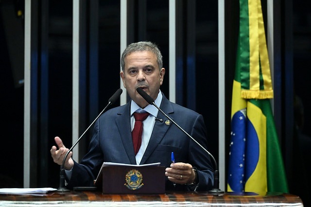 Rogério Marinho pede investigação do TCU sobre megalicitação da Central 135 do INSS