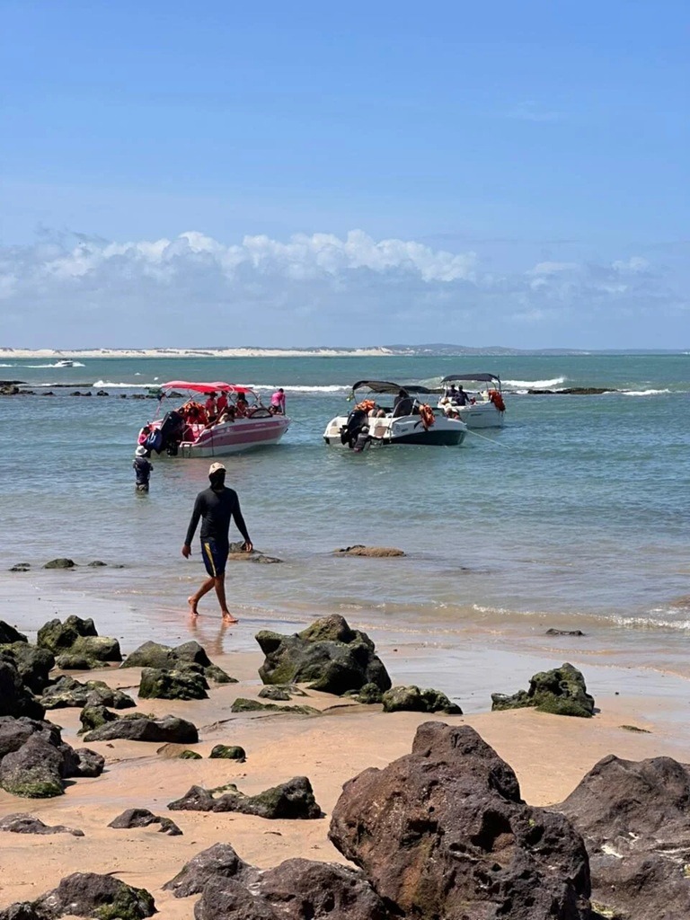 Turistas passam mal durante passeio em Pipa