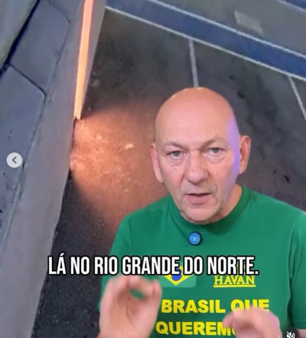 VÍDEO: Homem tenta incendiar estátua da Havan, em Natal; Hang oferece recompensa pela identificação do suspeito