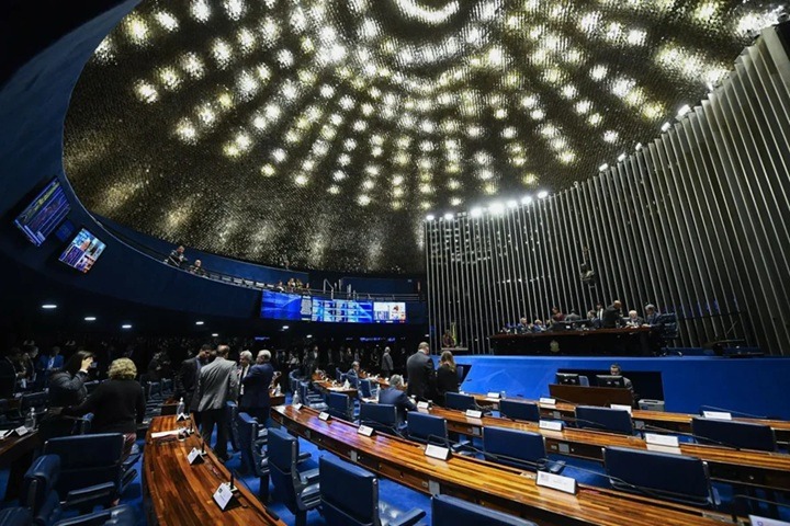 Após aprovação pela Câmara, PL da Dosimetria segue agora para o Senado