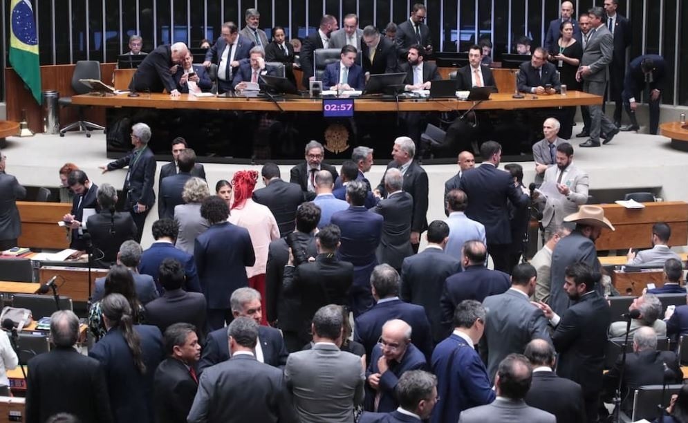 “Inconstitucionalidade do PL da Dosimetria não é clara, mas pode ser debatida”, diz jurista