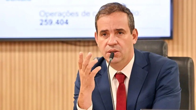 Crise fiscal será um ‘desafio inevitável para o próximo governador’, diz Cadu Xavier