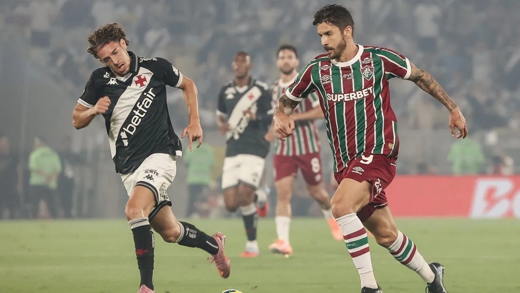 De virada, Vasco vence Fluminense e sai na frente na semifinal da Copa do Brasil