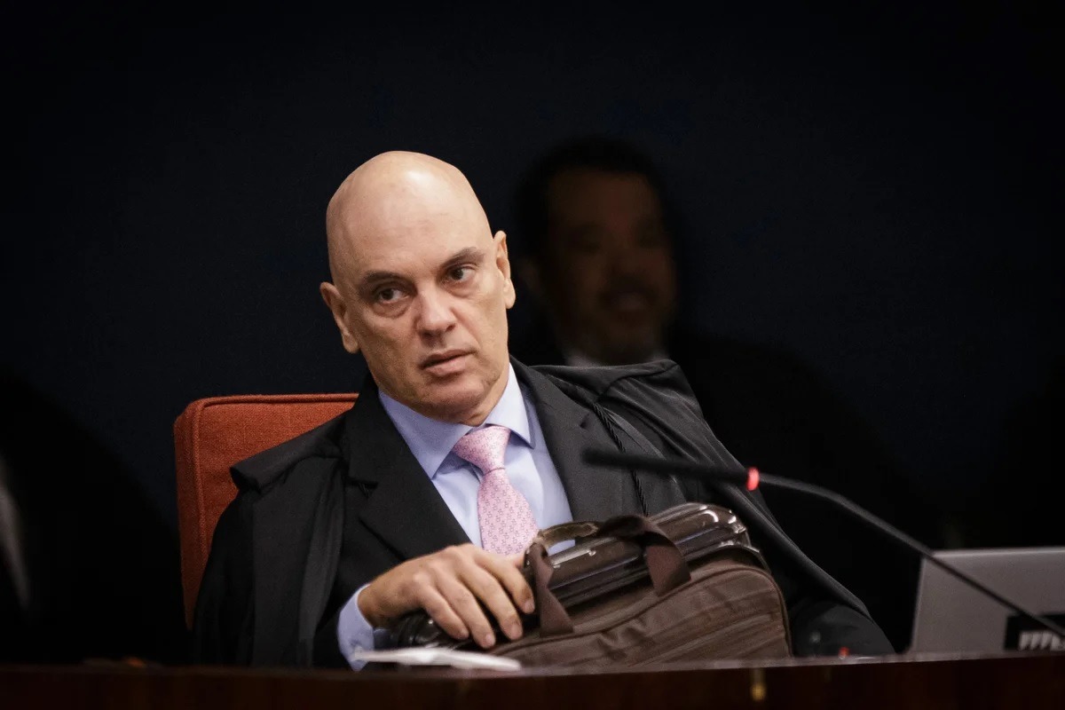 “Vitória da diplomacia”, diz líder do PT após Moraes deixar lista de sanções