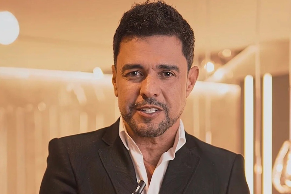 Zezé Di Camargo pede desculpas ao SBT