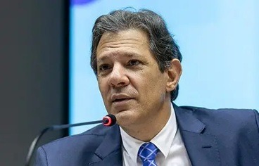 Sucessão de Haddad na Fazenda abre disputa no governo e no PT