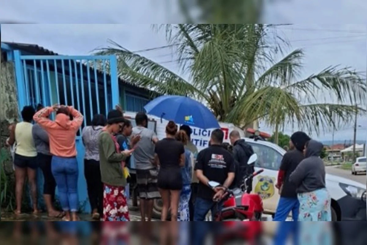 Mulher é encontrada morta e carbonizada em casa