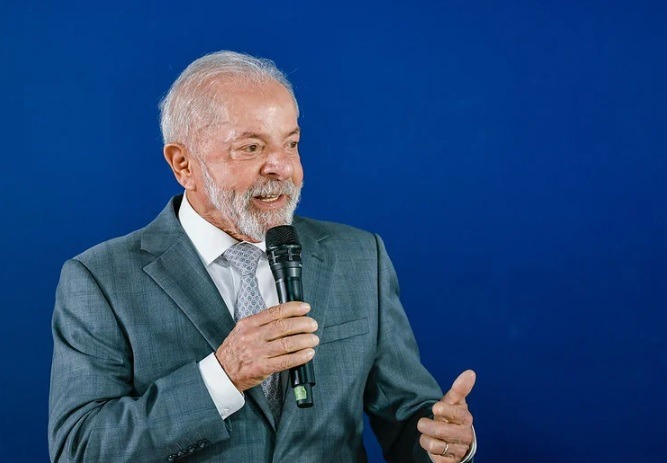 Lula nega acordo e diz que vetará PL da Dosimetria