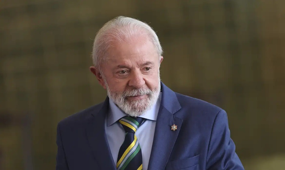 Lula veta indulto natalino para condenados por crimes contra a democracia