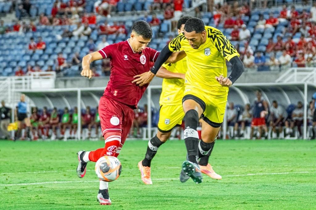 América vence Treze por 2 a 1 em amistoso de pré-temporada na Arena das Dunas