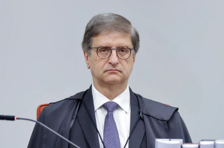 PGR se manifesta e diz não se opor à cirurgia de Bolsonaro no Natal
