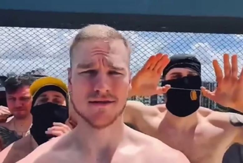 Atletas fazem post xenofóbico após mundial de vôlei em no Brasil