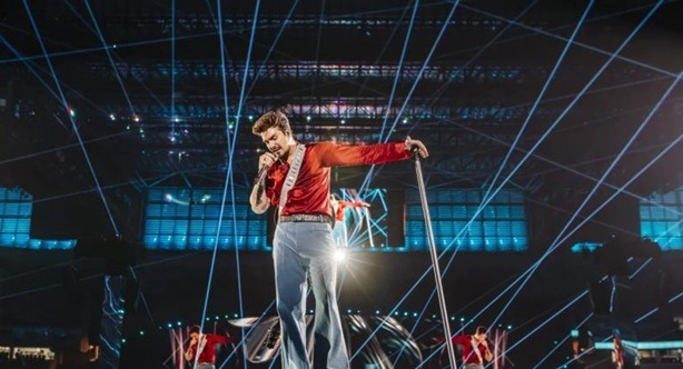  Luan Santana abre semana de shows do Let’s Pipa com repertório histórico neste sábado (27)