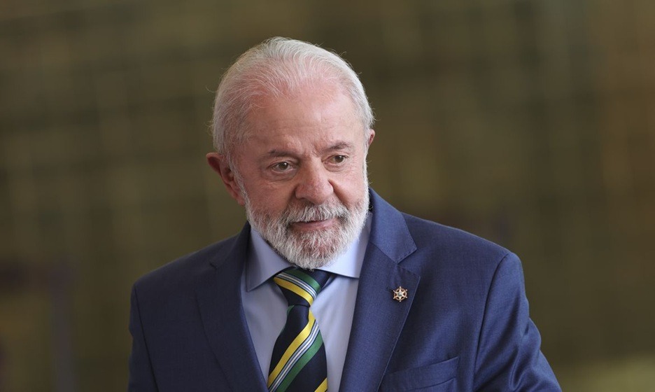 Lula sanciona orçamento de 2026 com veto a aumento do Fundo Partidário