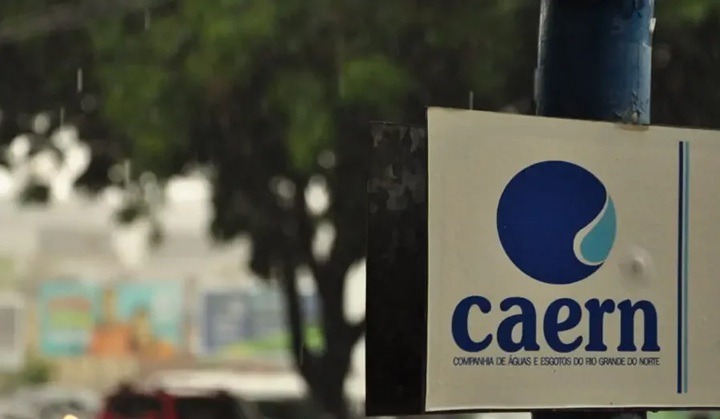 Trecho da Prudente de Morais é interditado após vazamento na rede de abastecimento