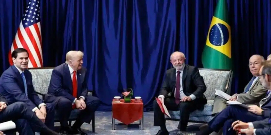 Projeto apoiado por Trump abre caminho para possíveis sanções secundárias ao Brasil