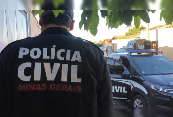 Ex-servidora é indiciada por desviar R$ 1 milhão de prefeitura