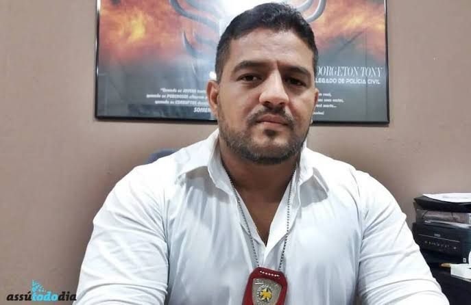 Delegado é transferido após apreender uma tonelada de cocaina