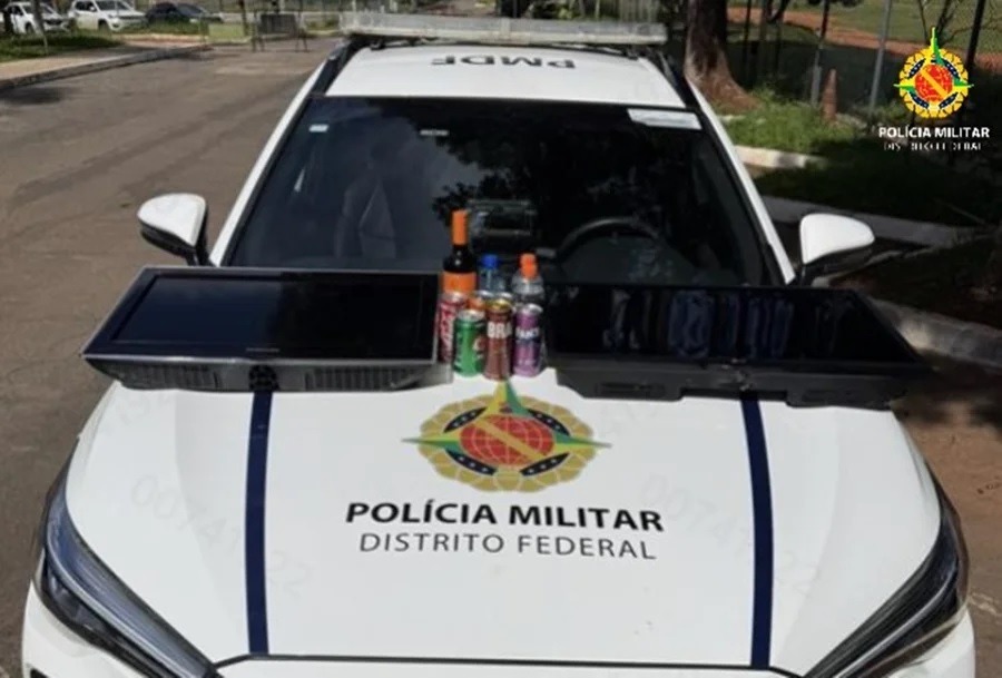 Casal tenta fugir de motel com TVs e bebidas da suíte e acaba preso