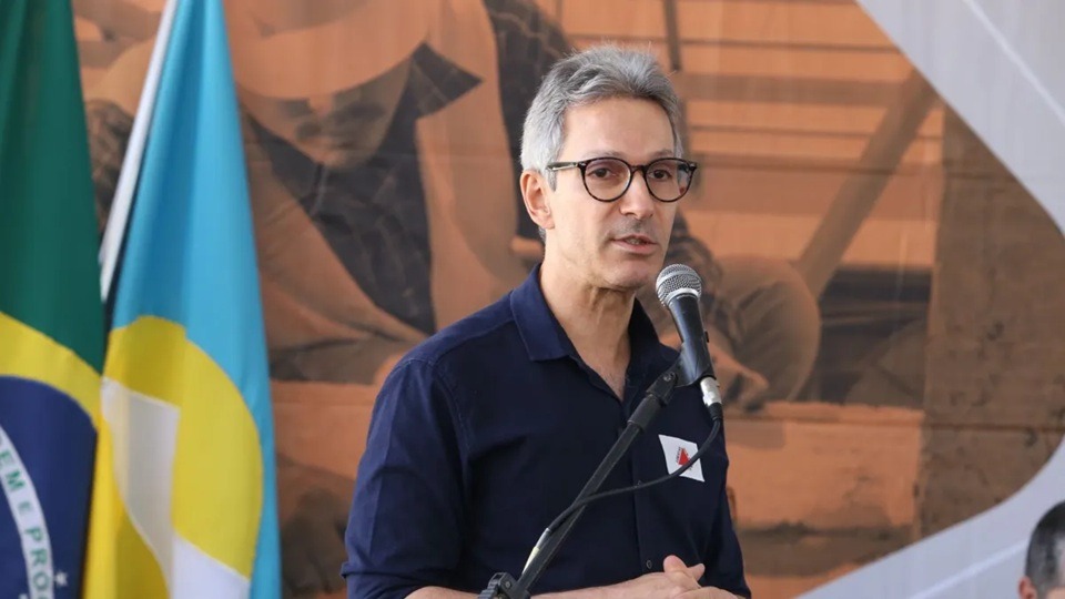 Zema nega ser vice de Flávio Bolsonaro e diz que 'irá até o final' com pré-candidatura ao Planalto