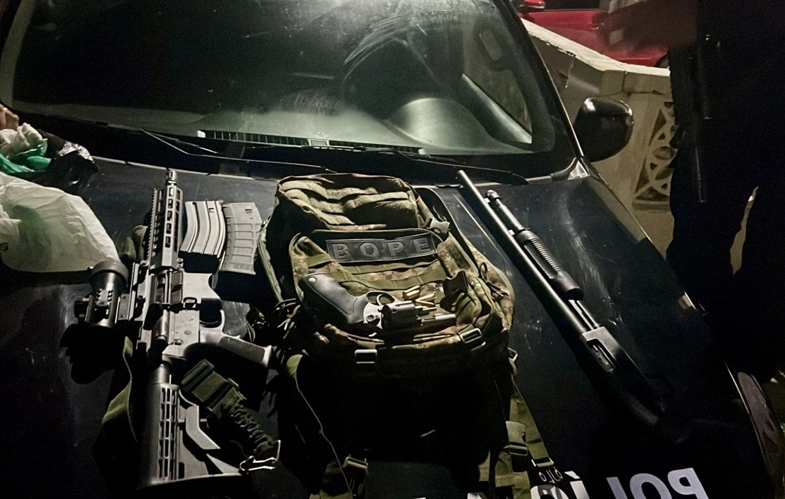 Confronto com a polícia termina com apreensão de armas de grosso calibre em Goianinha