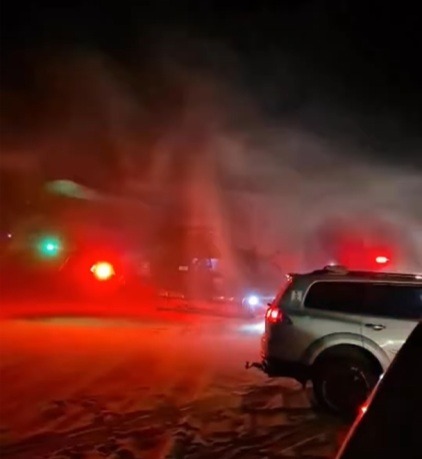 VÍDEO: Carro capota nas dunas de praia do RN e vítima é resgatada por helicóptero