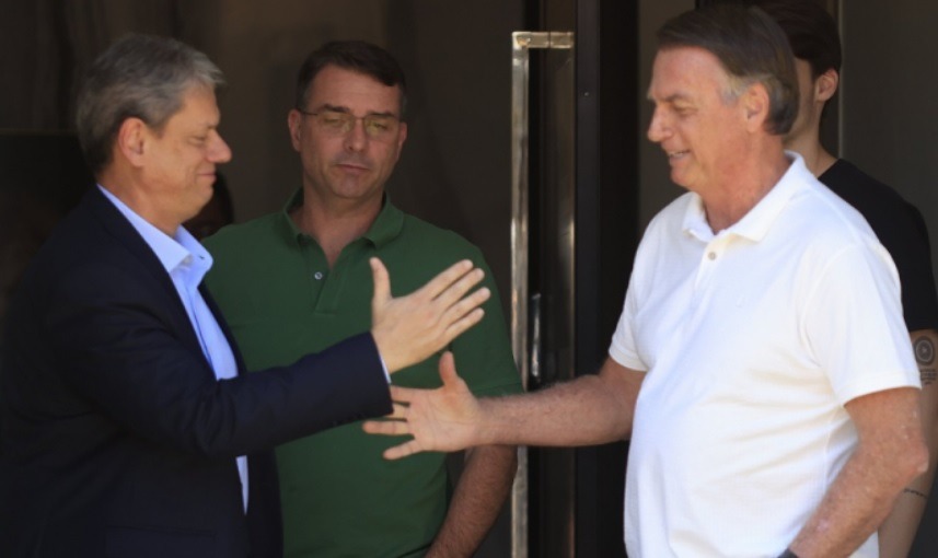 Tarcísio diz que não seria candidato à Presidência nem se Bolsonaro pedisse