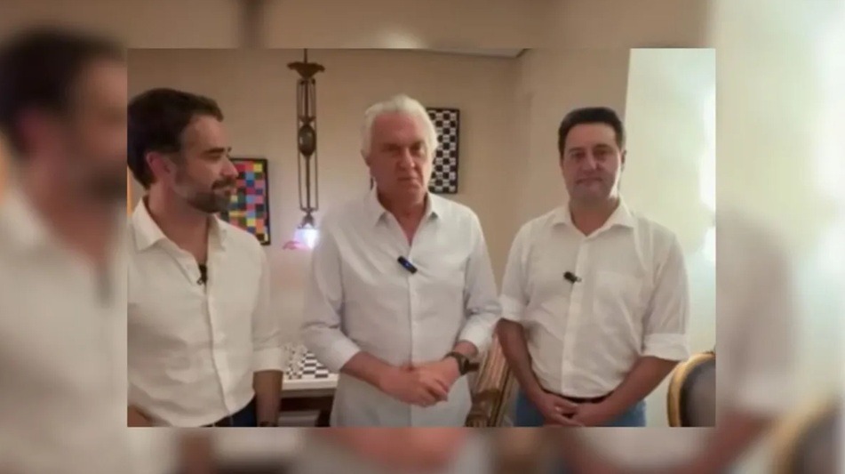 Caiado deixa União Brasil e oficializa filiação ao PSD mirando 2026