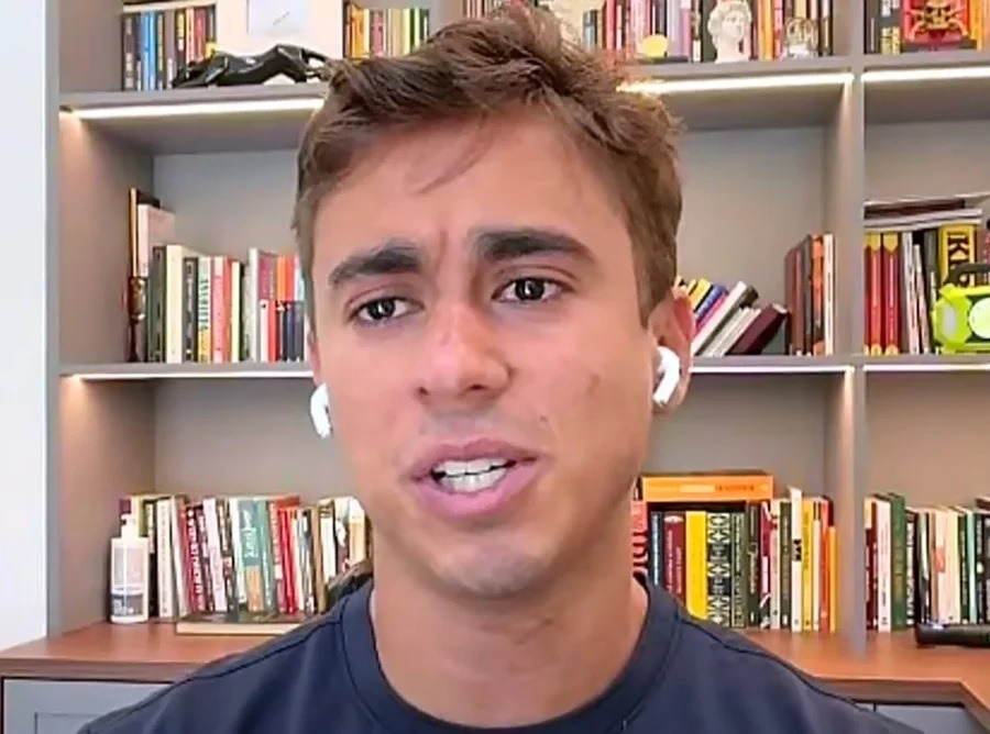 Nikolas agradece Michelle por ser chamado de “filho 06” de Bolsonaro