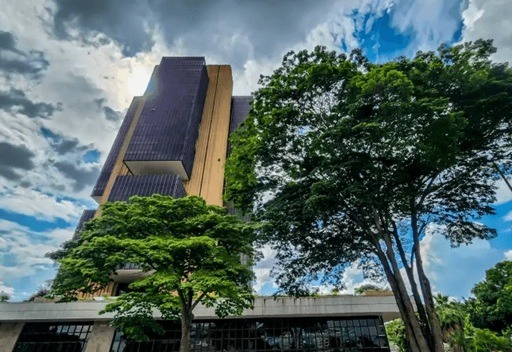 BC afasta dois chefes em meio a investigação interna sobre Master