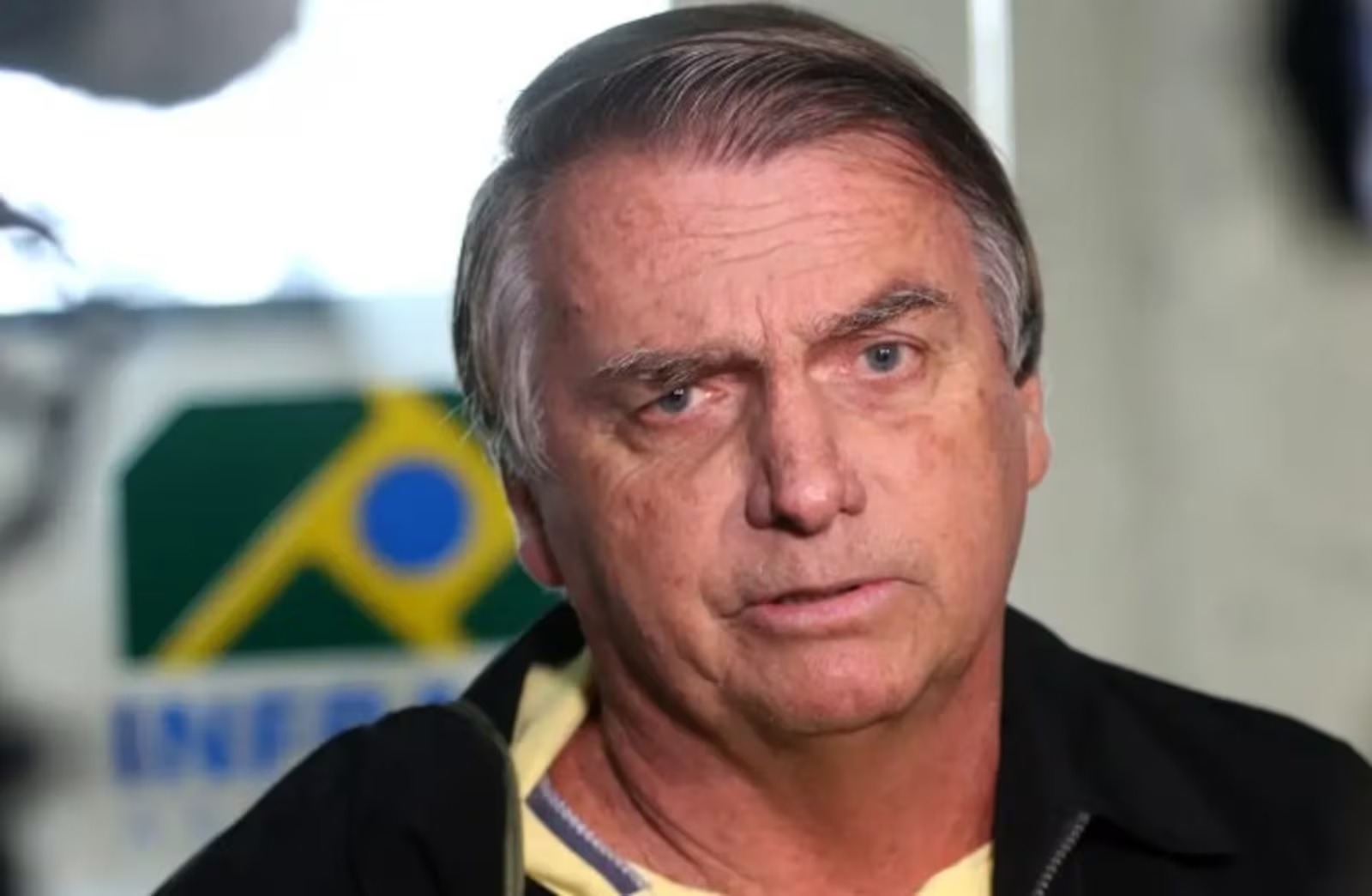 Moraes autoriza caminhadas a Bolsonaro, mas barra Valdemar e Magno Malta