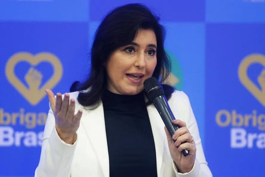 Simone Tebet deixará Ministério do Planejamento até 30 de março para discutir candidatura ao Senado